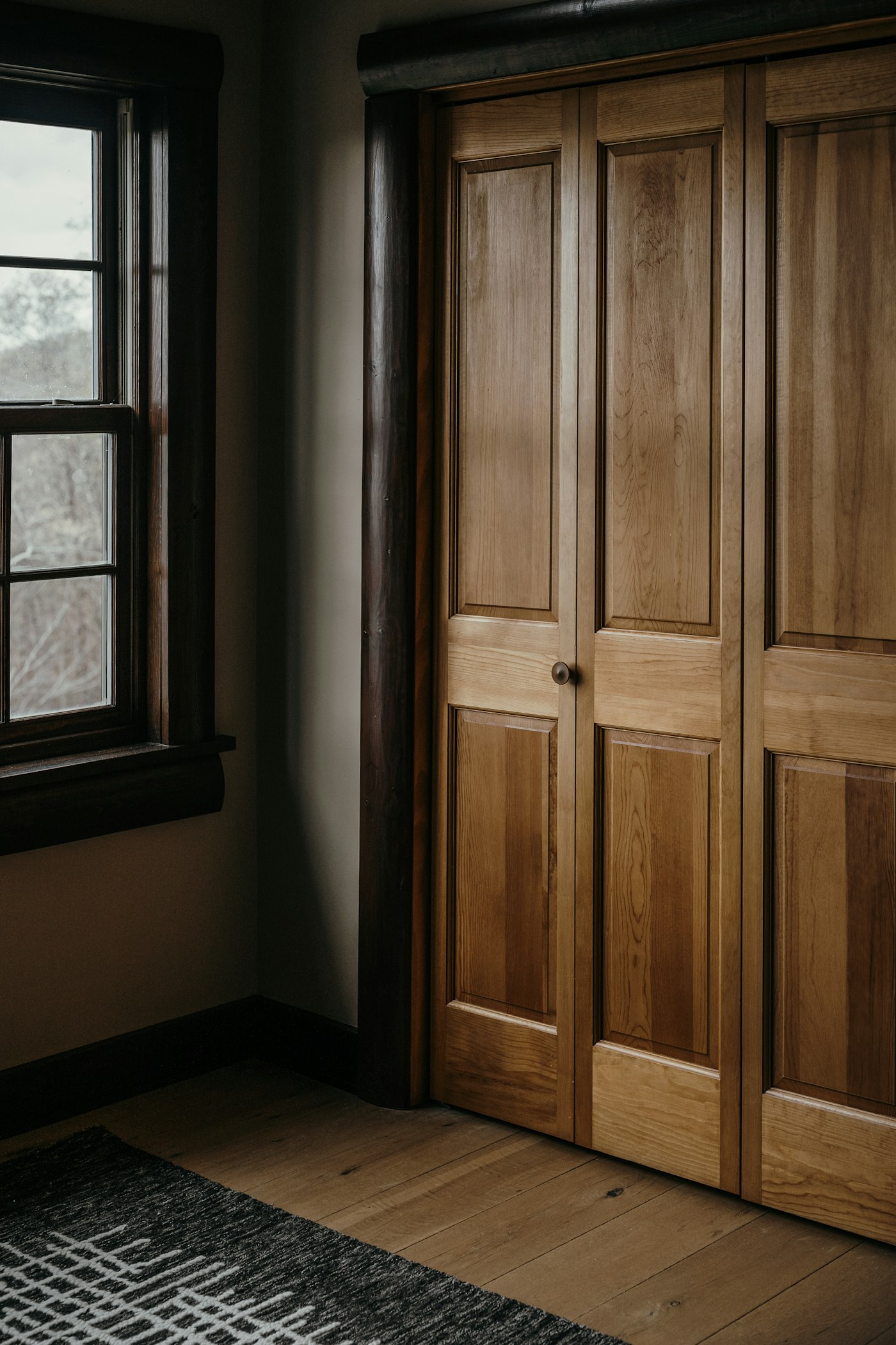 Portes et menuiseries en bois sur mesure